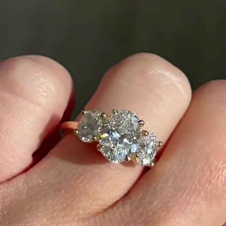 2.5ct Oval Cut White Sapphire Wedding Ring
