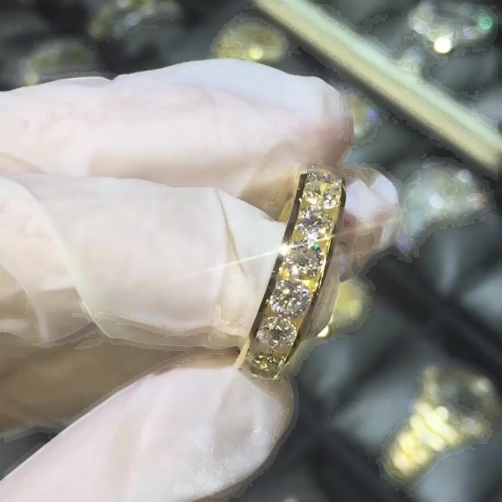 2ct Round Cut Gold Sapphire Men's Wedding Band
