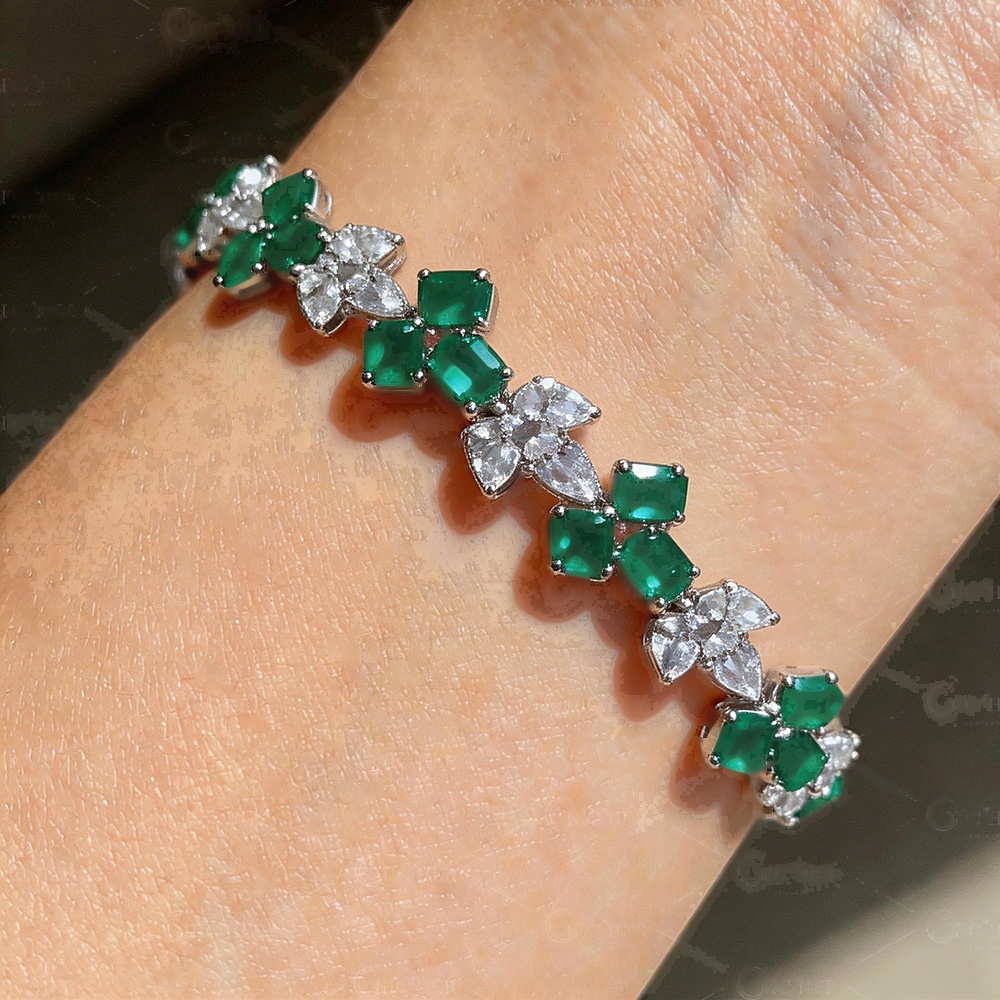 Emerald&Pear Cut Emerald Sapphire Bracelet